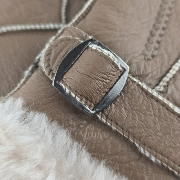 LAMO Women's 100% Australian Sheepskin Taupe Leather Gloves Stitches Size Large - Picture 4 of 11